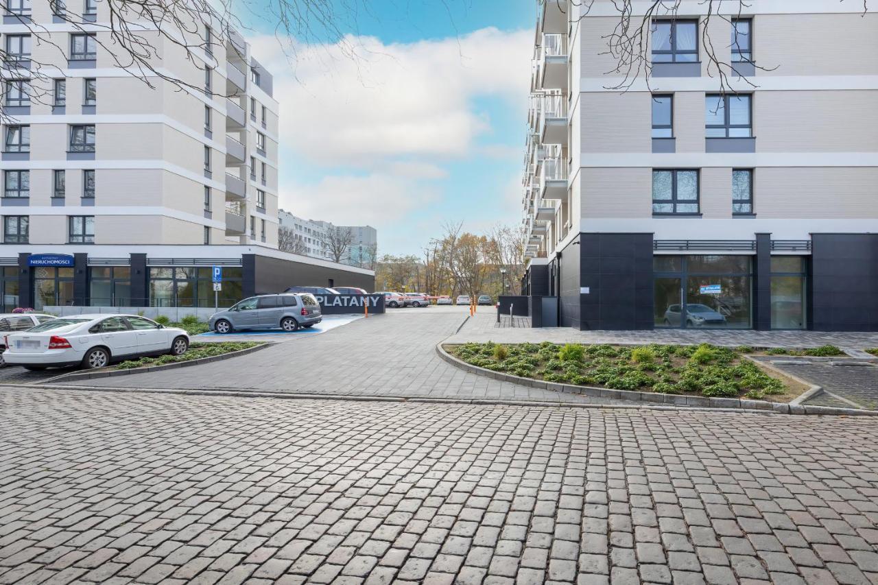 Apartamenty Platany Z Parkingiem By Noclegi Renters 科沃布热格 外观 照片