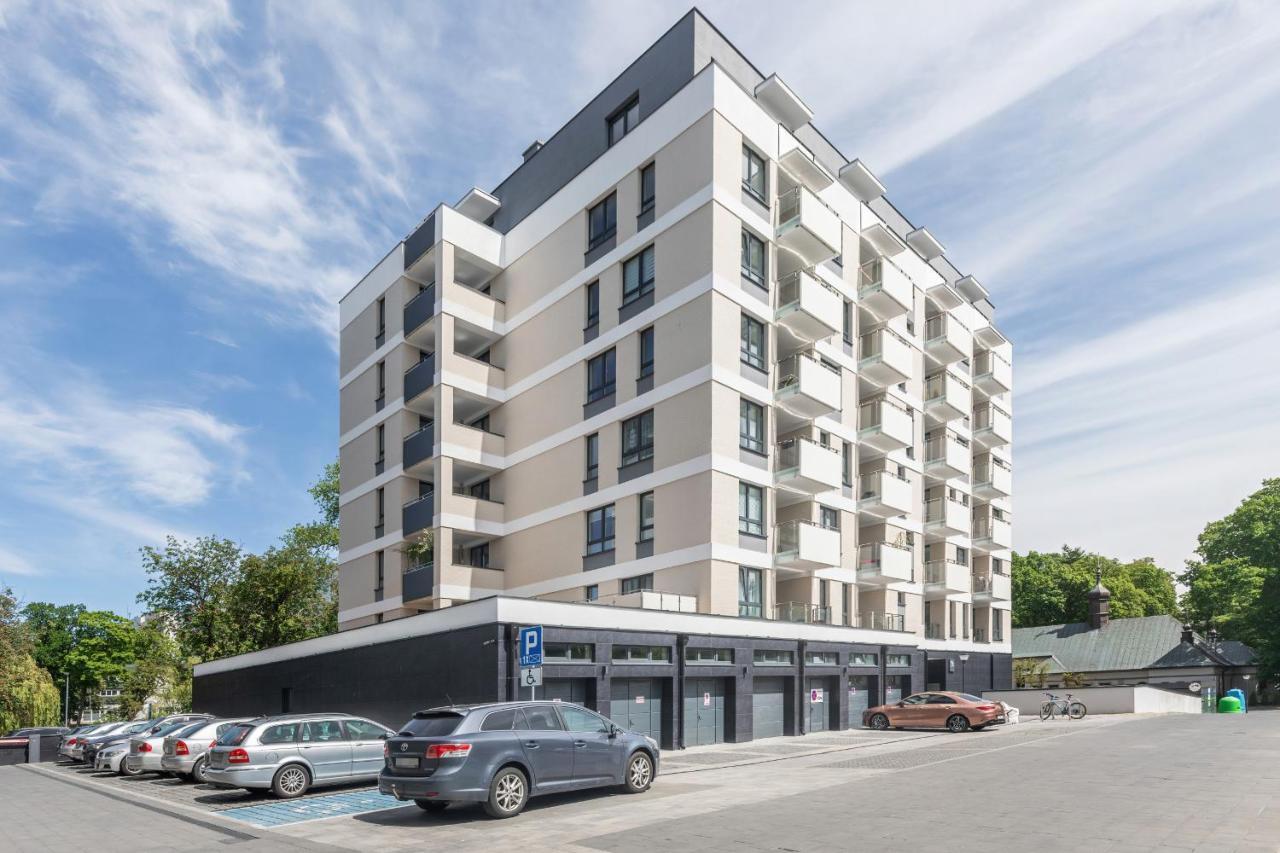 Apartamenty Platany Z Parkingiem By Noclegi Renters 科沃布热格 外观 照片