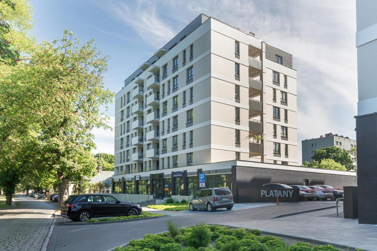 Apartamenty Platany Z Parkingiem By Noclegi Renters 科沃布热格 外观 照片