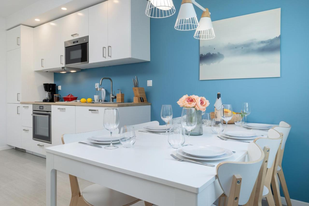 Apartamenty Platany Z Parkingiem By Noclegi Renters 科沃布热格 外观 照片