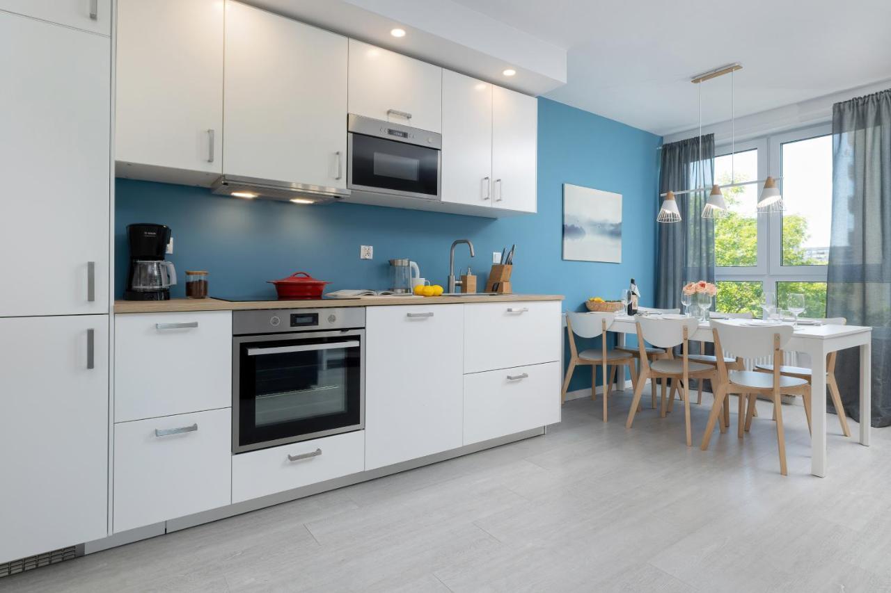 Apartamenty Platany Z Parkingiem By Noclegi Renters 科沃布热格 外观 照片