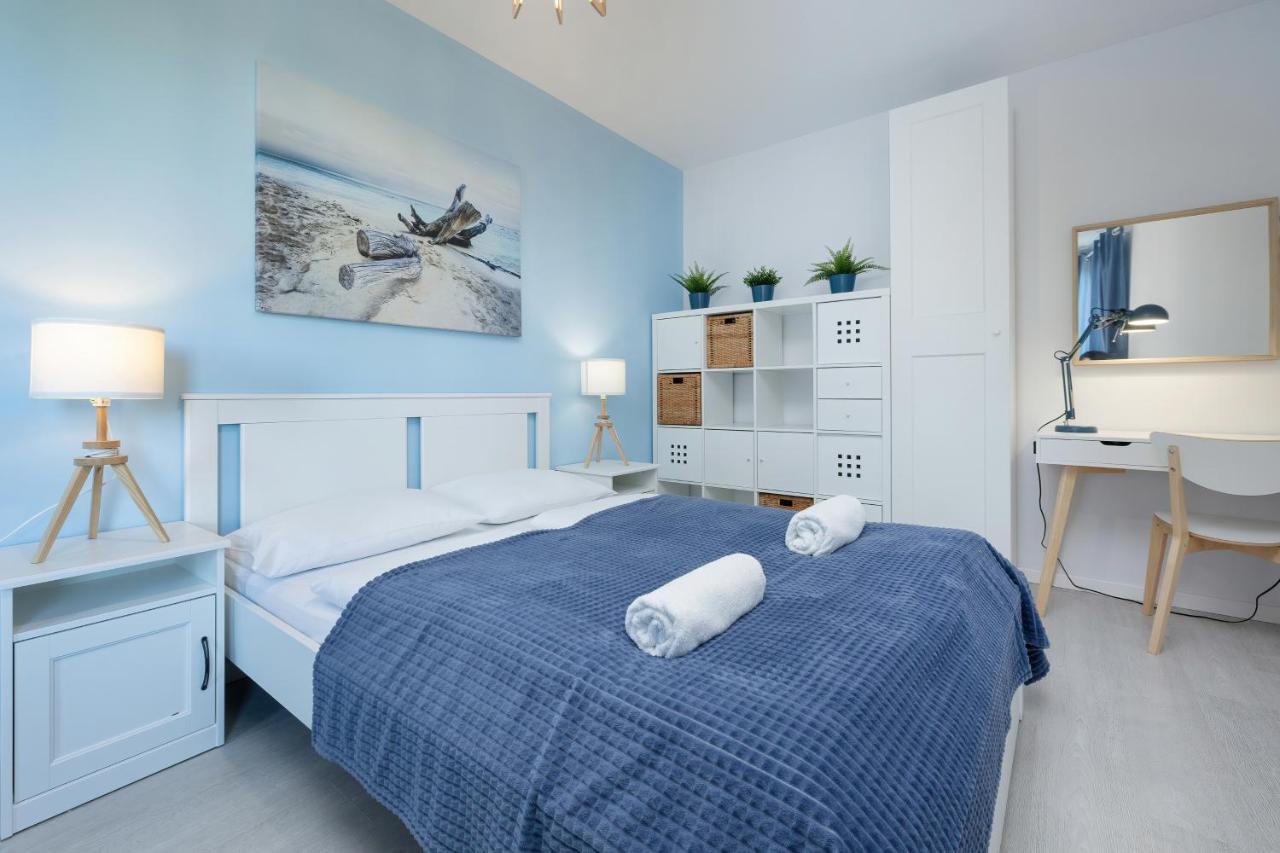 Apartamenty Platany Z Parkingiem By Noclegi Renters 科沃布热格 外观 照片