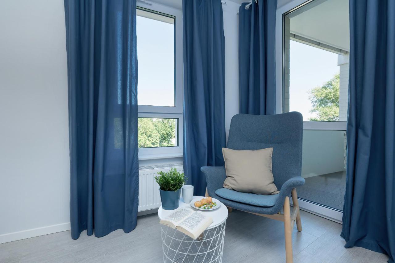 Apartamenty Platany Z Parkingiem By Noclegi Renters 科沃布热格 外观 照片