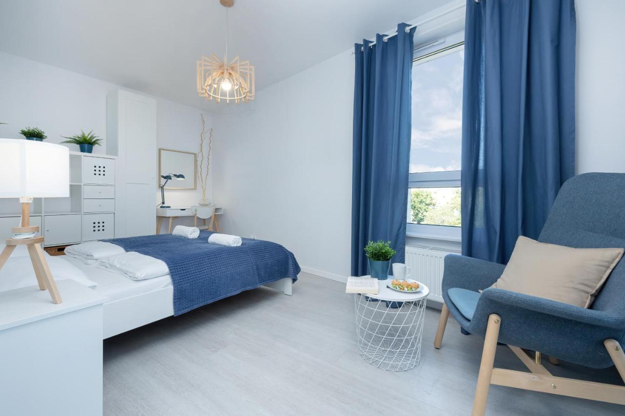 Apartamenty Platany Z Parkingiem By Noclegi Renters 科沃布热格 外观 照片