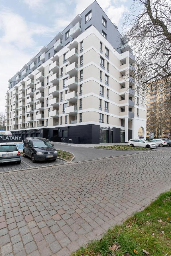 Apartamenty Platany Z Parkingiem By Noclegi Renters 科沃布热格 外观 照片